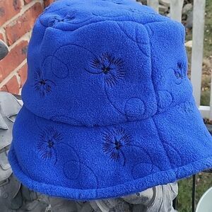 Talbot floral bucket hat